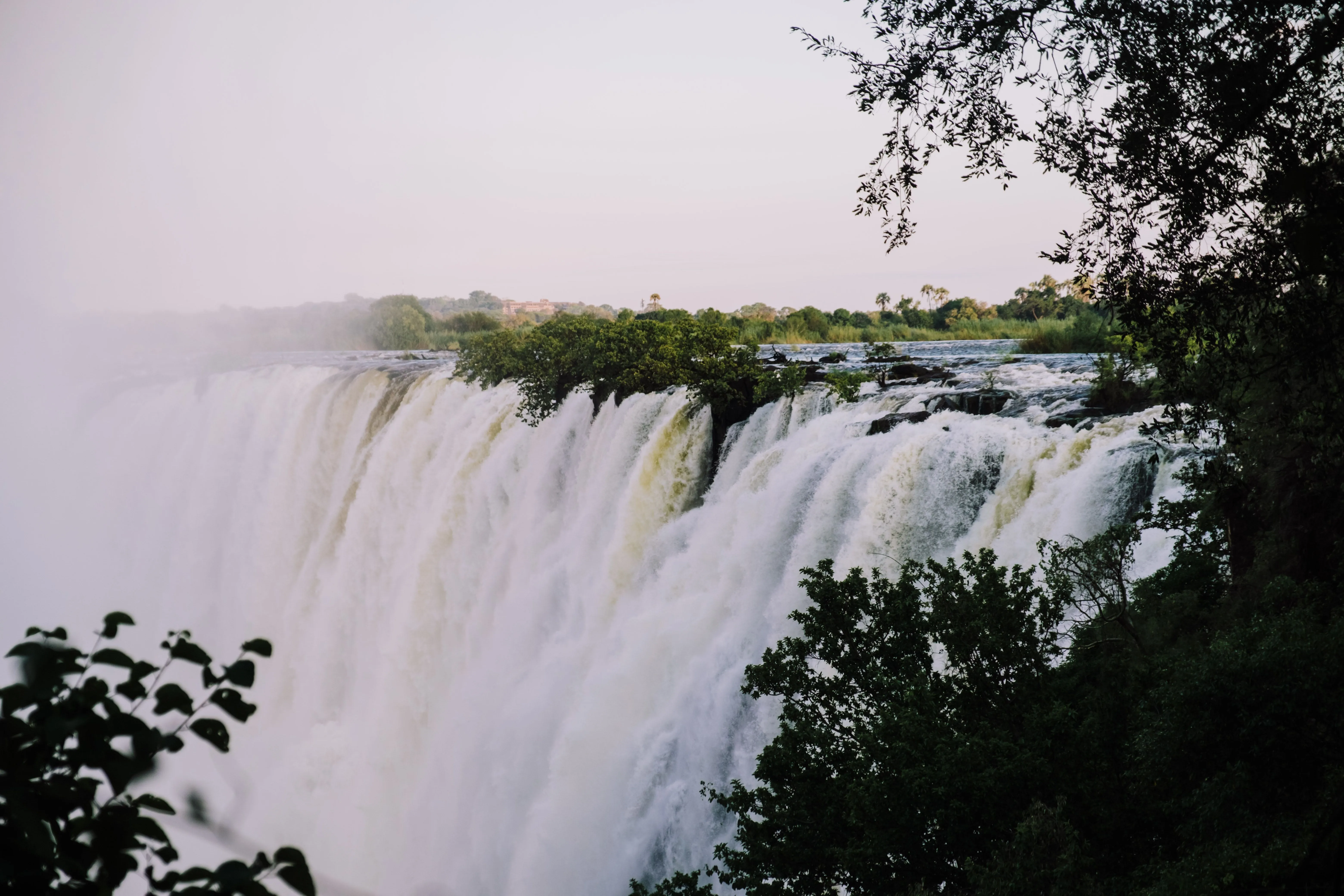 Victoria Falls cruise port