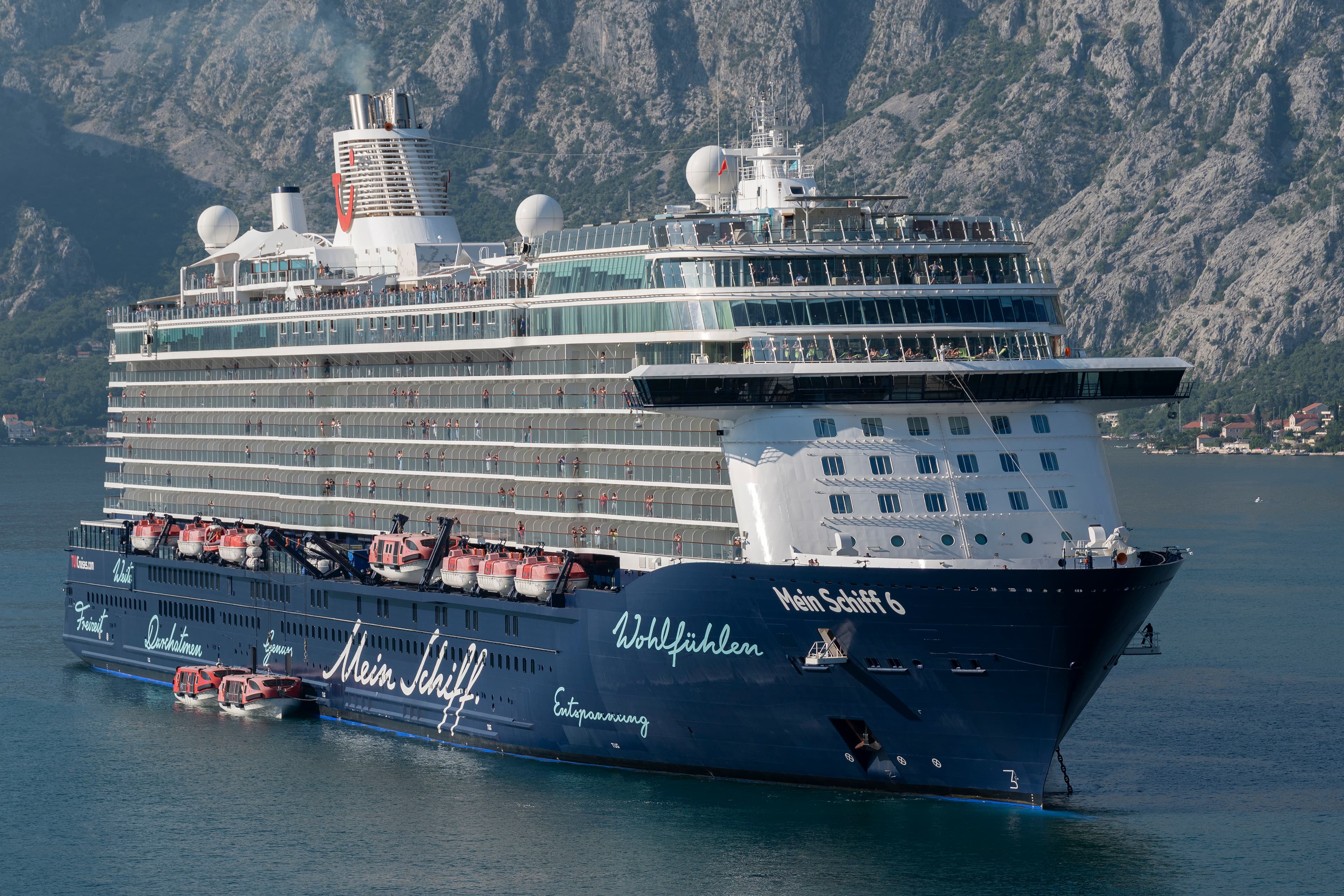 Mein Schiff 6 cruise ship