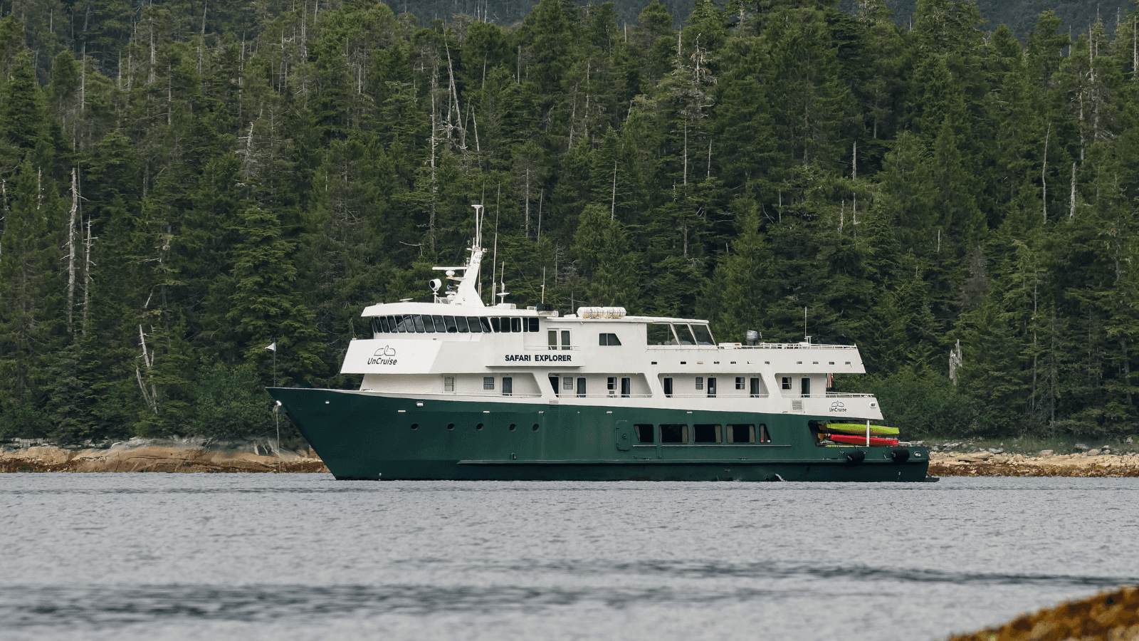 Safari Explorer cruise ship