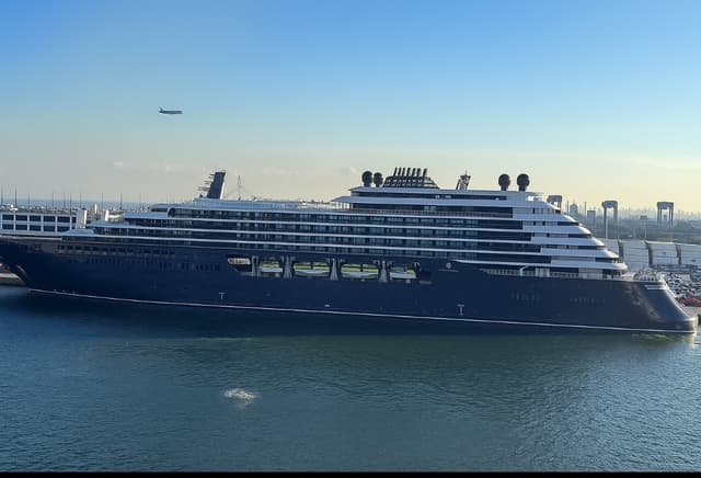 Ritz Carlton Ilma cruise ship