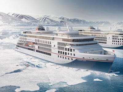 Hanseatic Spirit cruise ship