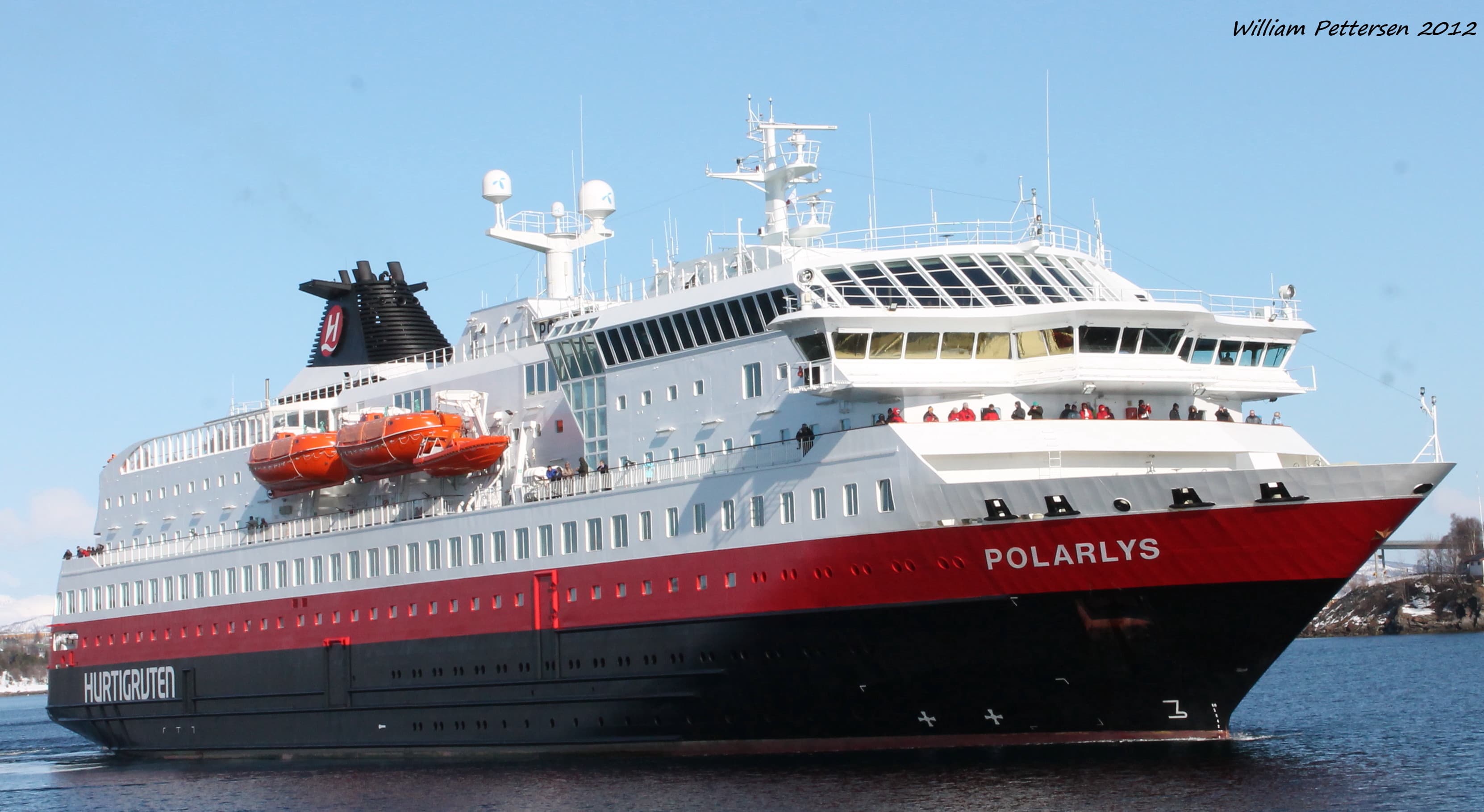 MS Polarlys cruise ship