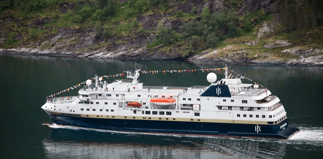MS Spitsbergen cruise ship