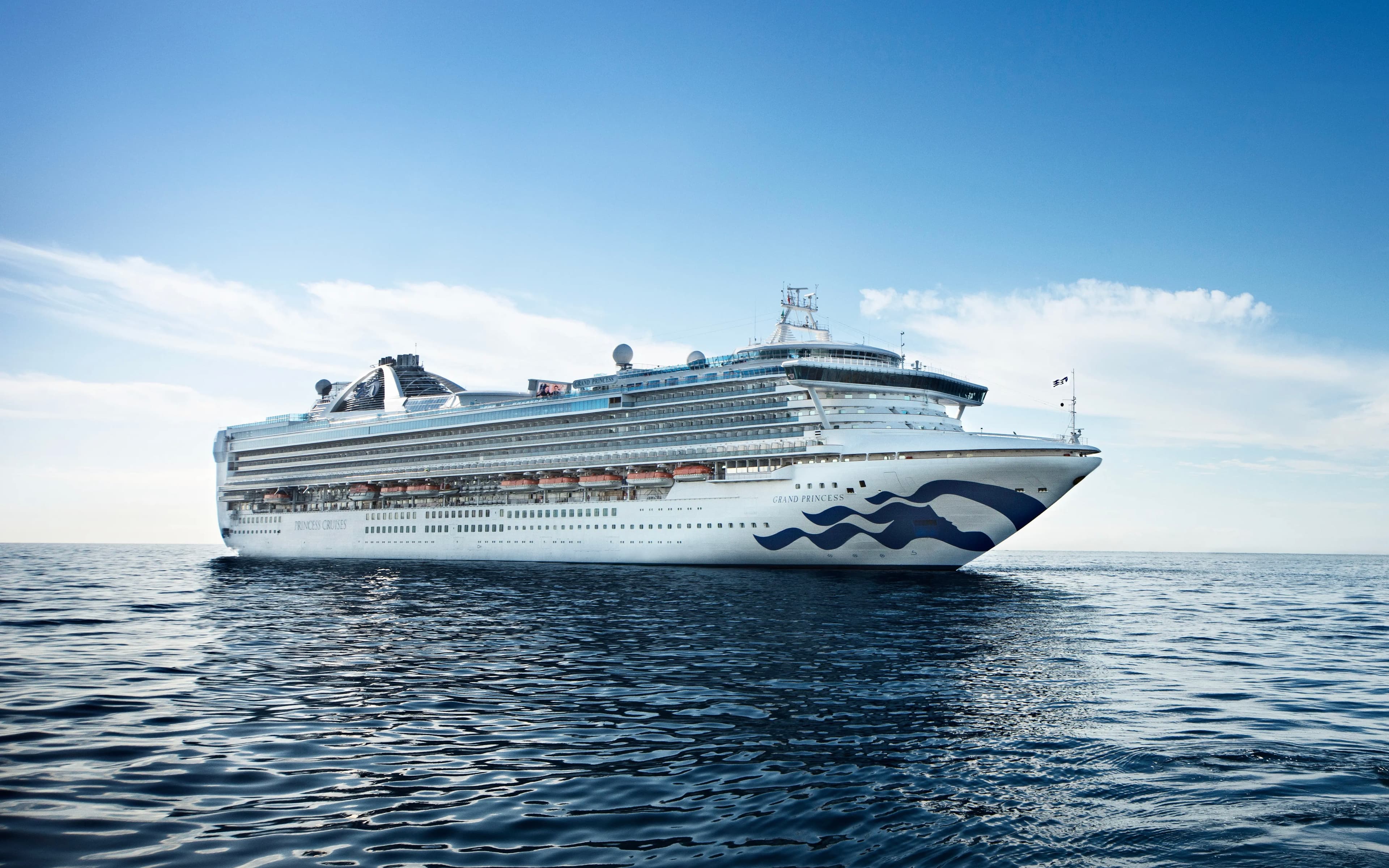 Grand Princess cruise ship