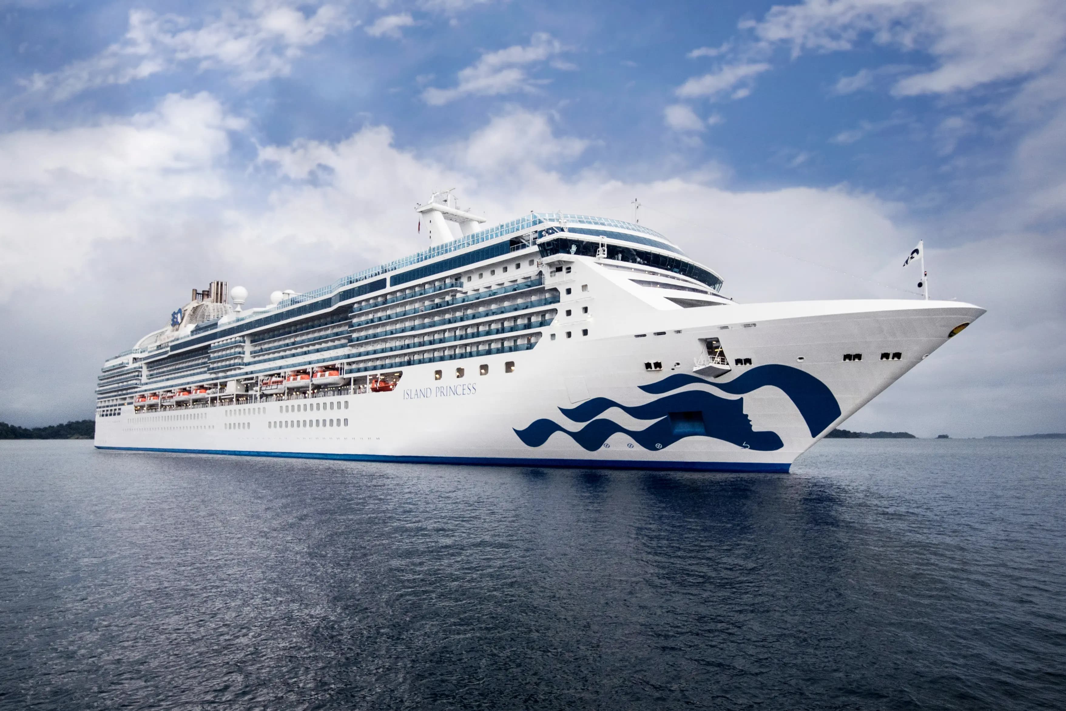 Island Princess cruise ship