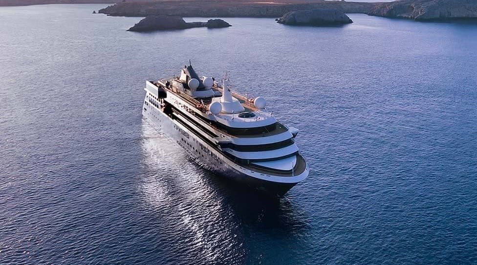 World Navigator cruise ship